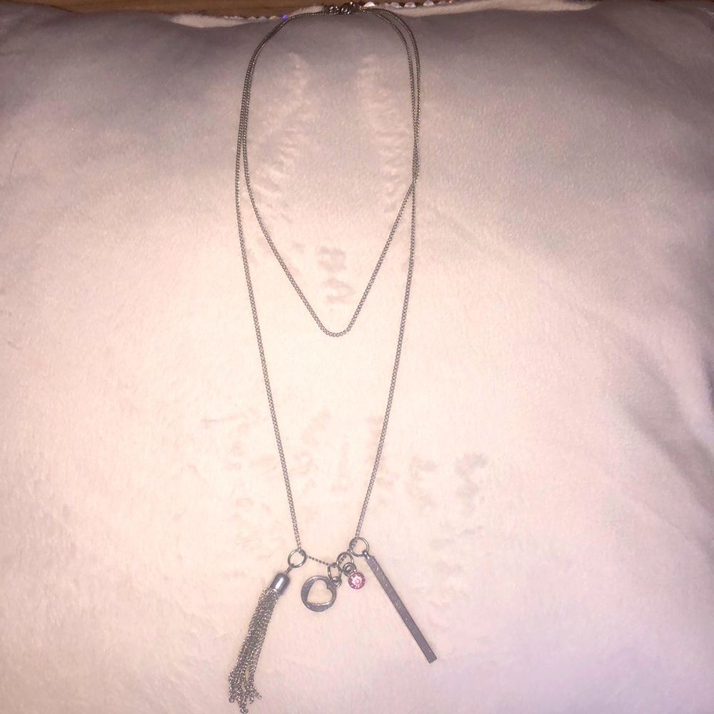 A Silver Hanging Necklace!!